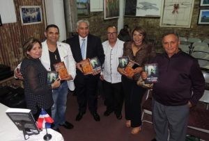 Ponen circulación novelas de escritor Harrison Abisada en Casa de Arte