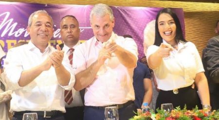 Movimiento Presidente de las Mangas Cortas apoya a Gonzalo Castillo Movimiento Presidente de las Mangas Cortas apoya a Gonzalo Castillo