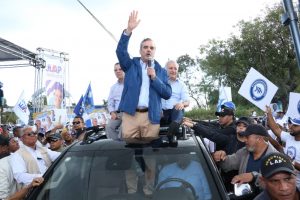 Abinader y Manuel Jiménez dicen cambio de gobierno es inevitable Abinader y Manuel Jiménez dicen cambio de gobierno es inevitable