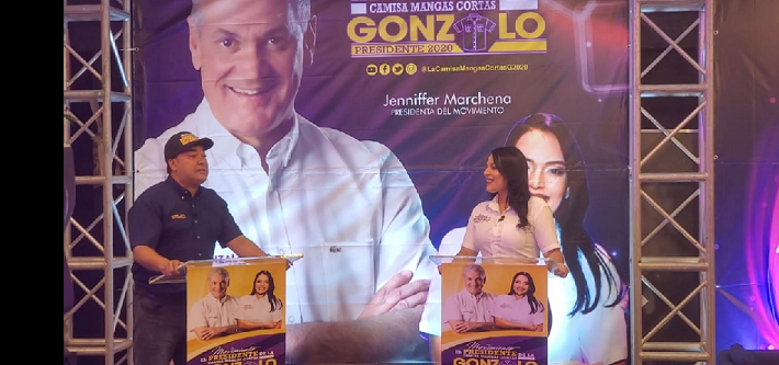 Inician el programa «El presidente de las camisas mangas cortas» imagen