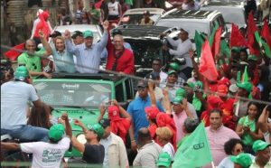 SPM: Leonel recorre calles junto a candidatos del LFP y fuerzas aliadas