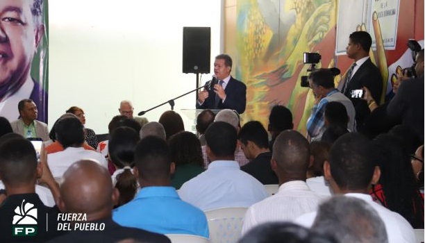 Leonel dice la RD necesita actualizar su oferta curricular universitaria imagen