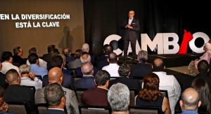 Abinader planea captar inversiones turísticas y crear 100 mil empleos Abinader planea captar inversiones turísticas y crear 100 mil empleos