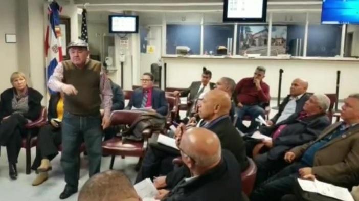 Renuncia presidente de OCLEE en la Circunscripción 1 de los EE.UU. imagen