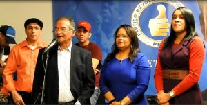 Alcalde Navarrete tilda de «héroes» a los dominicanos en el exterior Alcalde Navarrete tilda de «héroes» a los dominicanos en el exterior