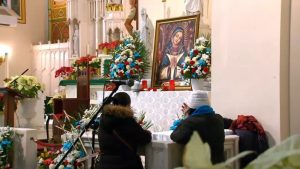 Cientos de fieles veneran a la Virgen de la Altagracia en Nueva York