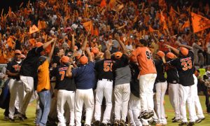 Presidente Medina felicita a Toros del Este por triunfo en torneo béisbol RD