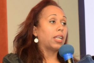 Aspirante a concejal aboga por refugio para víctimas violencia