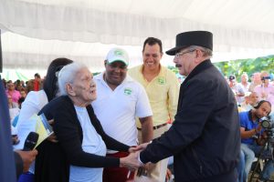 MAO: Presidente apoya instalación planta productora chips de banano MAO: Presidente apoya instalación planta productora chips de banano