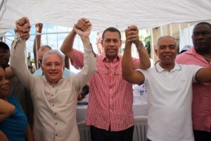 Guido Gómez respalda a Francisco Fernández, candidato alcalde de SDN Guido Gómez respalda a Francisco Fernández, candidato alcalde de SDN