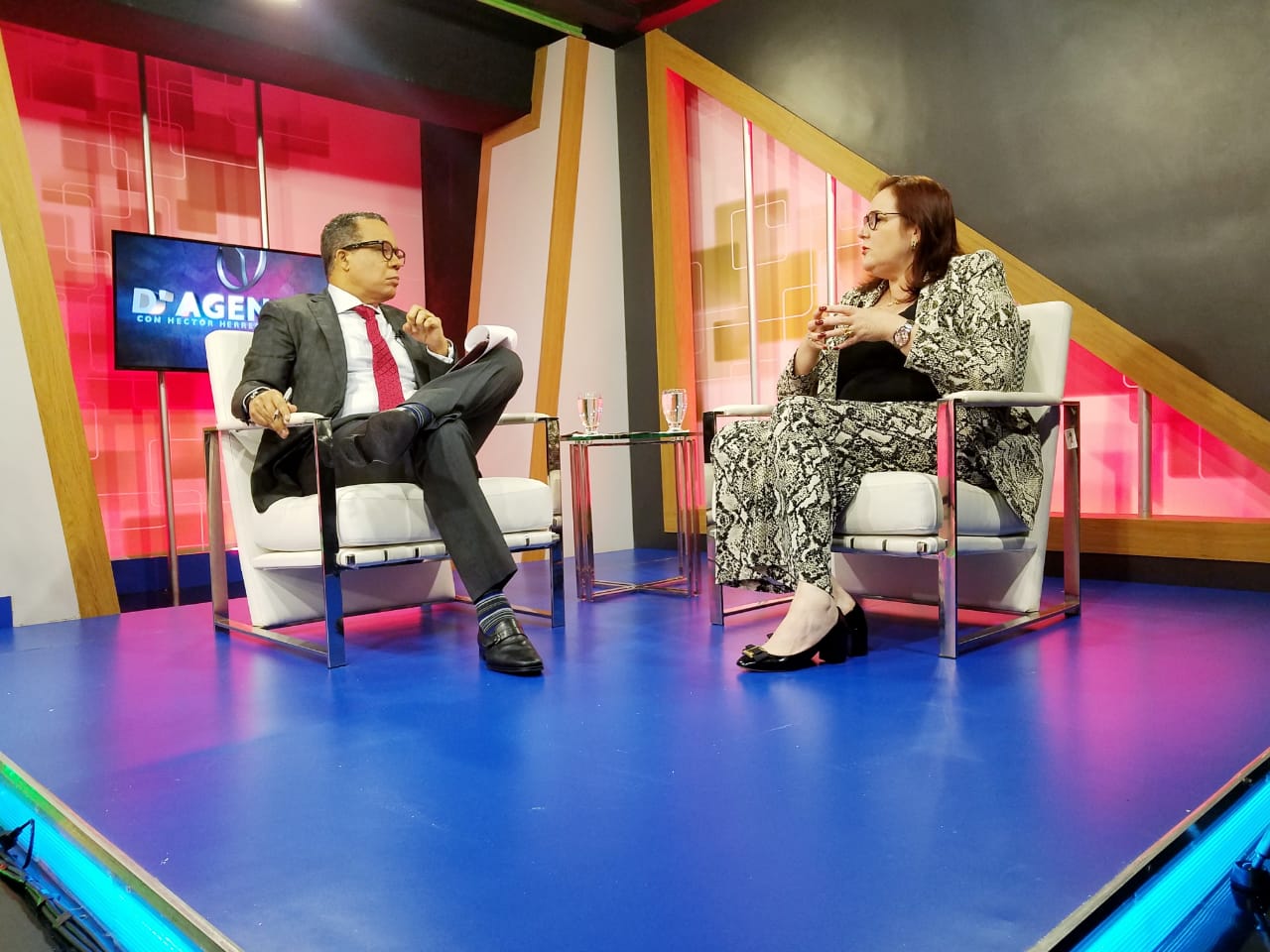 Ministra de la Mujer dice 30% de los hombres son violentos y agresores imagen