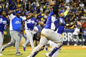 Un lanzador de los EEUU y dos mexicanos reforzarán al Licey