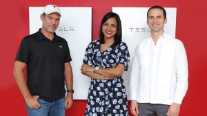 Tesla entra de lleno al mercado de autos de la República Dominicana