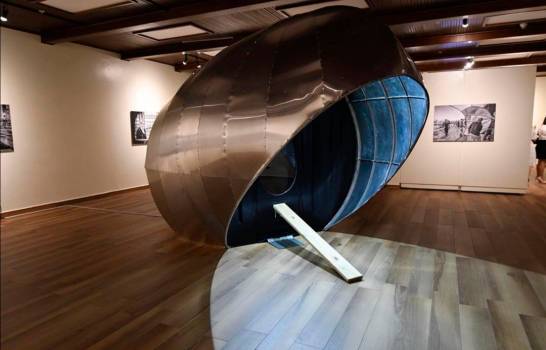 Inauguran en Centro León exposición “Te Veo, Me Veo”, de Lidia León imagen
