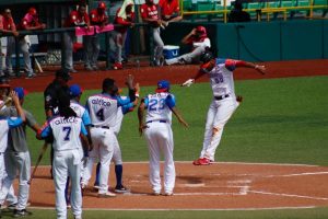 República Dominicana vence Panamá y avanza semifinales Serie del Caribe