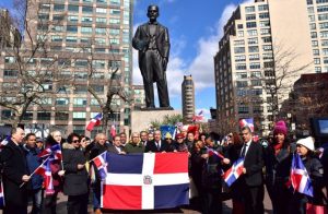 Cónsul RD exhorta dominicanos a esforzarse por un país progresista