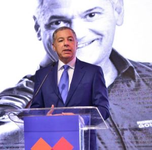 Donald Guerrero felicita al Sector Externo y pide explicaciones a la JCE