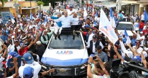 Luis Abinader pide escarbar el último voto para coronar la victoria popular