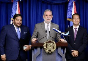 Planean convertir aeropuerto Barahona en centro mantenimiento aviones