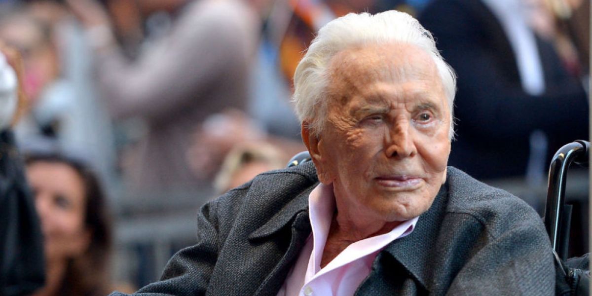 EE.UU : Muere a los 103 años el afamado actor Kirk Douglas imagen