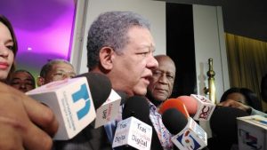 Leonel Fernández lamenta PRM haya decidido continuar con diálogo CES