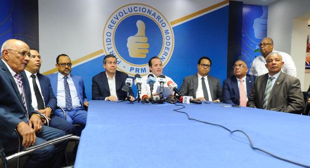 PRM ve caso Plan Social «peligroso desafío» a la institucionalidad de RD imagen