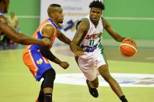 Bameso integra jugadores estelares a sus entrenamientos