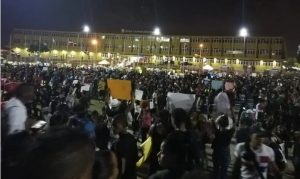 Movimientos se desvincularon de marcha opositora; pidieron no salir Movimientos se desvincularon de marcha opositora; pidieron no salir