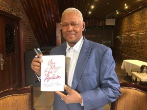 Circula libro «Una mujer sin apellidos», de Rafael De Jesús