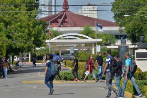 Continúa paro profesores de principal universidad de la Rep. Dominicana