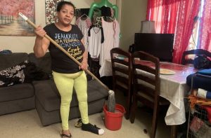 Dominicana denuncia negligencia de su casero en Upper West Side