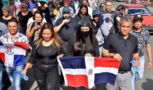 Marchan hasta la Junta para exigir elecciones limpias y democráticas Marchan hasta la Junta para exigir elecciones limpias y democráticas