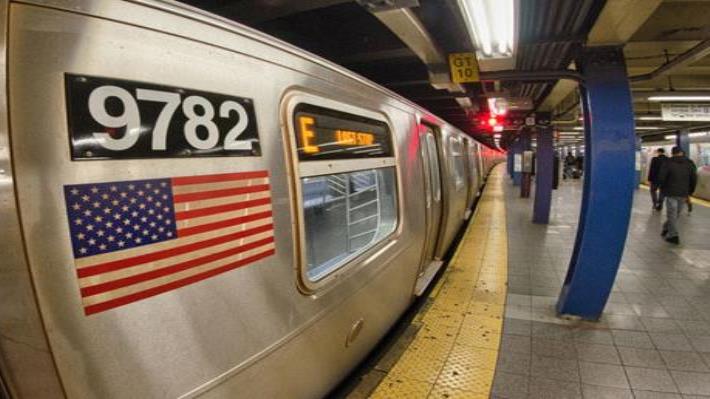 Policía investiga posible agresión de odio por el coronavirus imagen