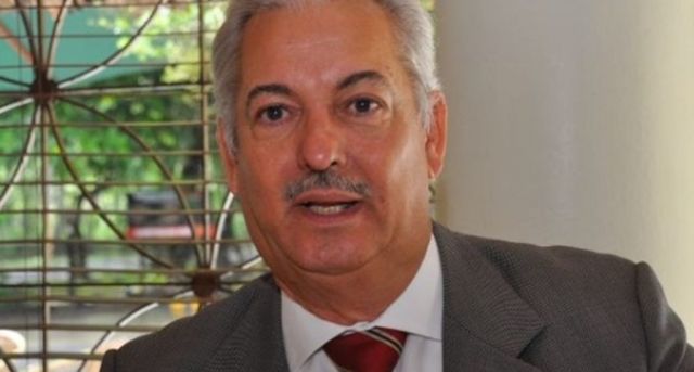 Exsenador apoya postura de Leonel Fernàndez sobre fortalecer partidos imagen