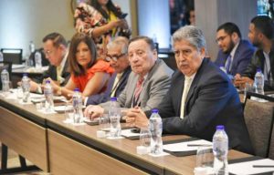 Jefe Misión de Observadores llama a confiar en el voto automatizado