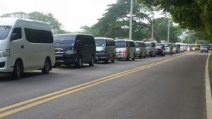 Choferes de ruta Santiago-La Canela anuncian paro para este lunes