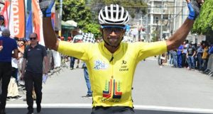 Ismael Sánchez gana la montaña en Vuelta Independencia