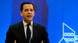Perredeísta Hugo Beras renuncia a candidatura a la alcaldía del DN