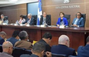 JCE ordena retirada de propaganda para las elecciones presidenciales