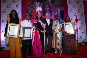 Cultura entrega Premio Felipe Abreu a cuatro gestores del carnaval