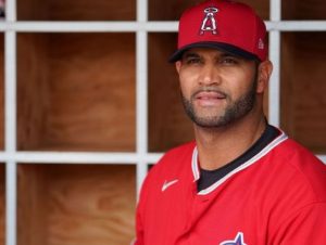 Albert Pujols va tras nueve hazañas en próxima temporada de la MLB