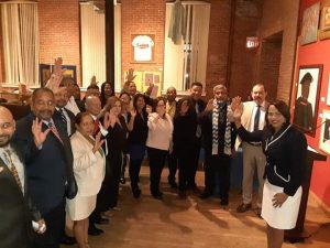 NUEVA JERSEY: Juramentan directiva del Círculo de Locutores