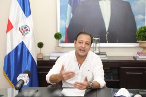 Alcalde Abel Martínez pide Comisión de Alto Nivel aislamiento de Santiago