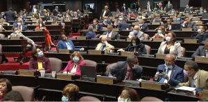 El Congreso dominicano da poderes especiales al Ejecutivo por la crisis