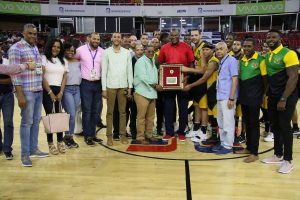 Bameso y San Carlos obtienen victorias en el TBS del Distrito