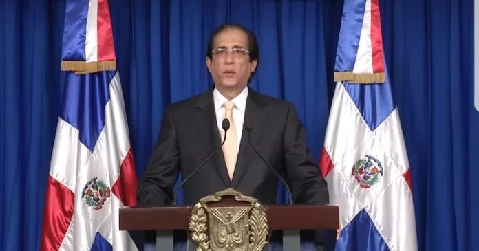Gobierno de la RD dará incentivo a personal salud, militares y policías
