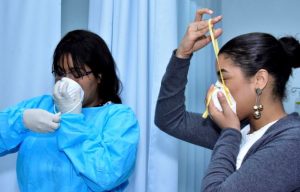 Intec y Salud Pública capacitan personal médico sobre manejo virus