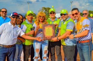 Santiago Country Club inaugura torneo de softbol