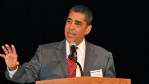 Espaillat pide a estadounidenses en RDominicana que regresen a su país