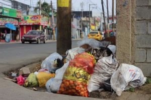 La basura es un dolor de cabeza en Santo Domingo Norte